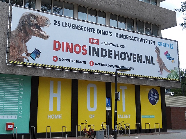 Dinos in De Hoven - till October 31
